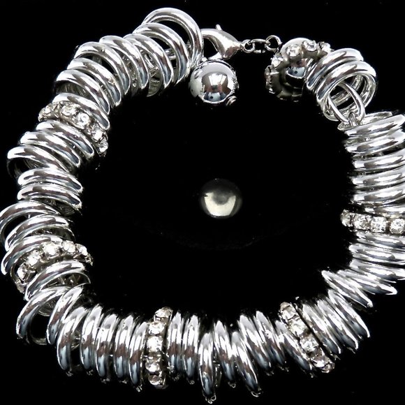 Playboy Bracelet Bunny Crystal Infinity Rings NWT NIB HTF RARE y2k Authentic Hot - Picture 9 of 10